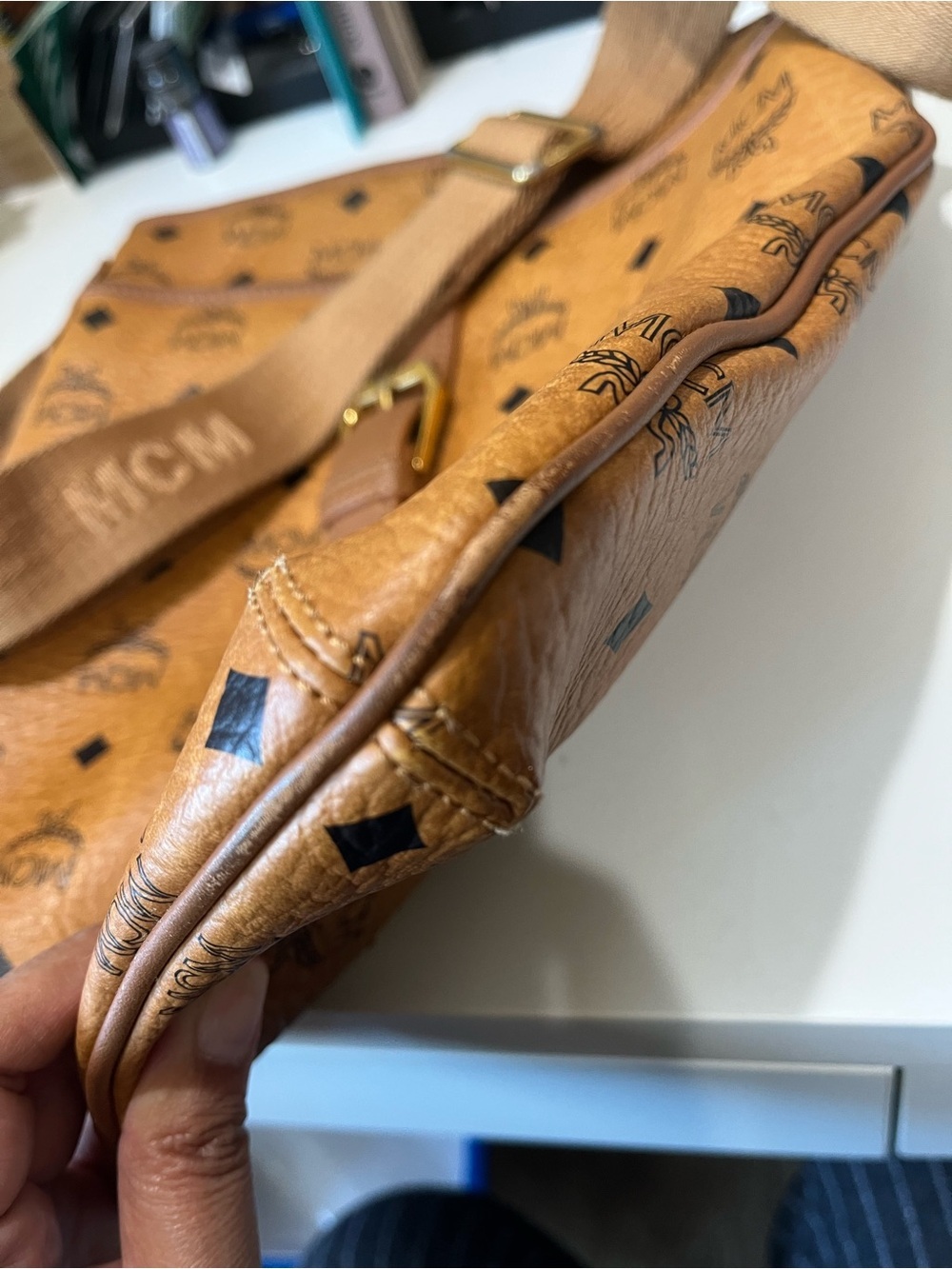 MCM COGNAC VISETOS 2 SIDED MESSENGER SLING BAG - Picture 10 of 15